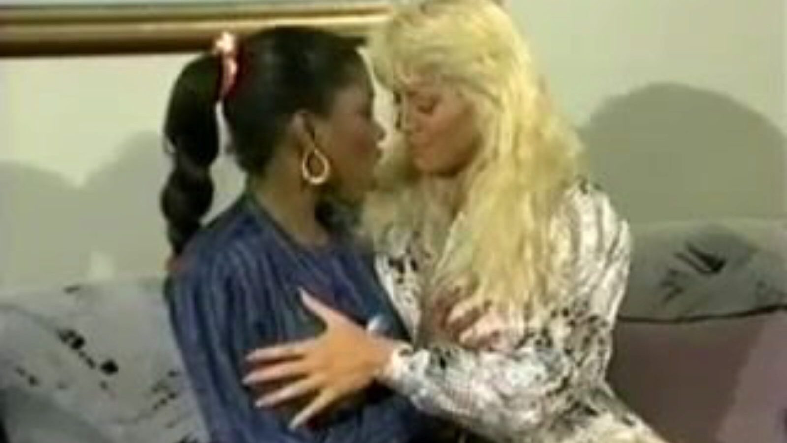 beverlee en ebony: gratis vies pratende lesbische porno video 2e bekijk beverlee en ebony buis vrijen video gratis voor iedereen op xhamster, met de meest sexy verzameling vuile pratende lesbische bearhug & lesbische sexfight porno clip scènes