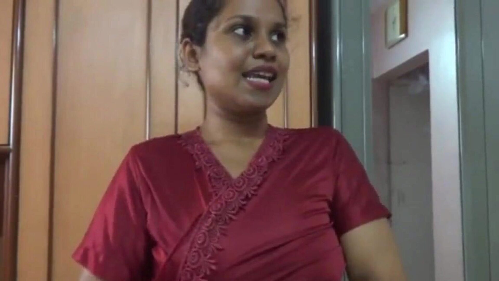 indisk tamil tjenestepige giver jerk off instruktion
