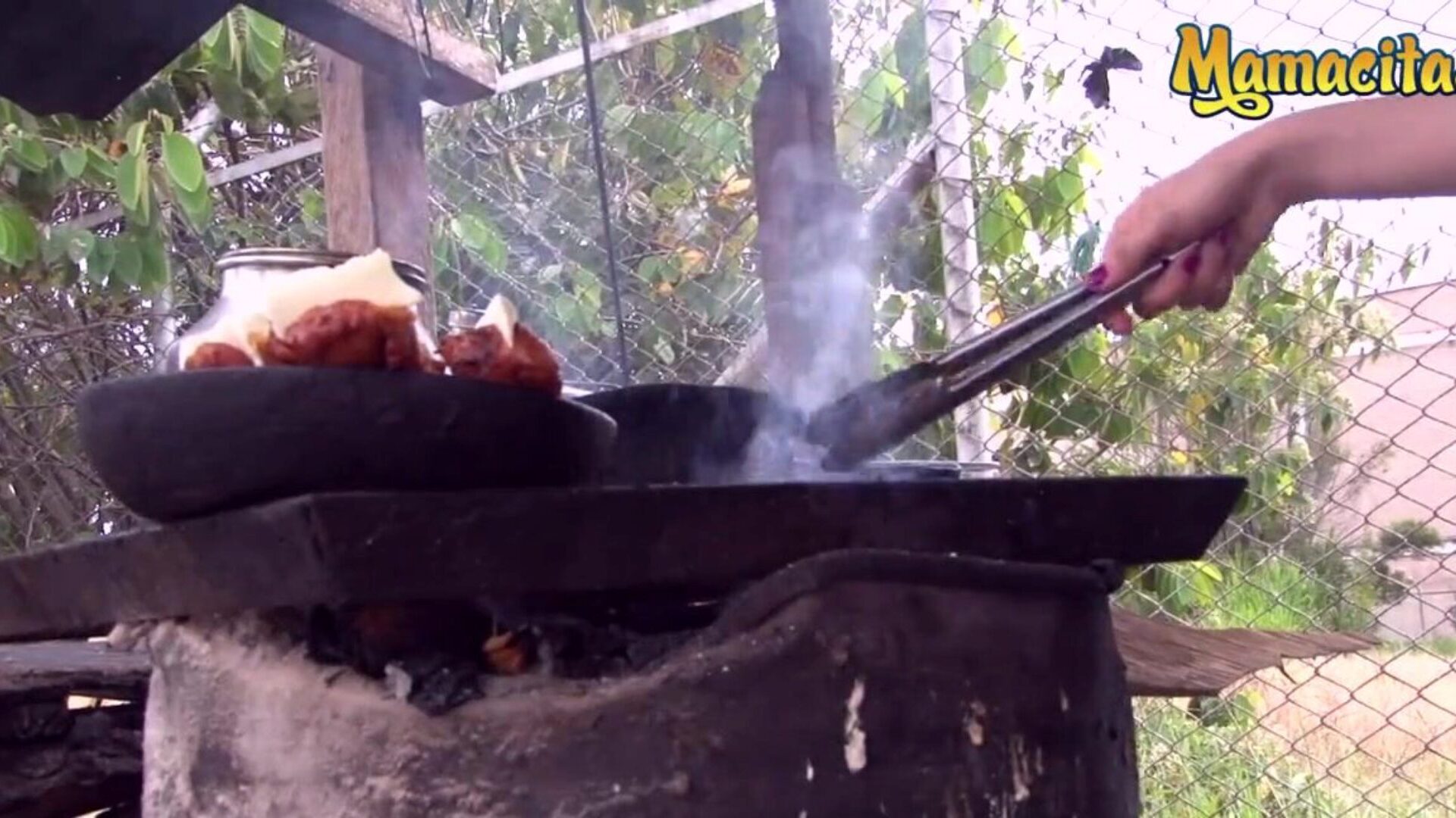 mamacitaz - süper sıcak Kolombiyalı et satıcısı farklı bir et türü istiyor