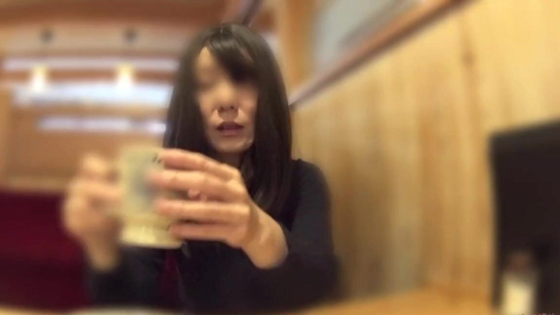 カッコールド妻はカフェでパンティーを脱いだ：無料ポルノ60時計カッコールド妻はxhamsterのカフェビデオで彼女のパンティーを脱いだ-無料のアジアの日本のhdハメ撮りポルノチューブビデオの究極のビービー